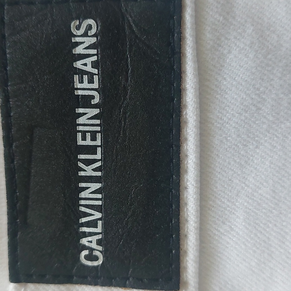 Calvin Klein Jeans mini skirt, size 16, great condition - Picture 7 of 9